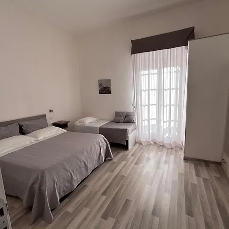 לינה וארוחת בוקר Il Corso Di Silvia פורטו צ'זראו